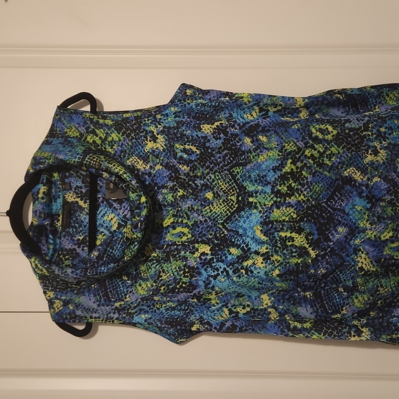 Sleeveless blue green black blouse 18 - Picture 2 of 5